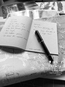 I love reading maps.