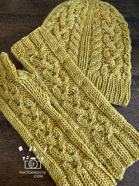 Knitted mitts and hats by Soma @ InkTorrents.com